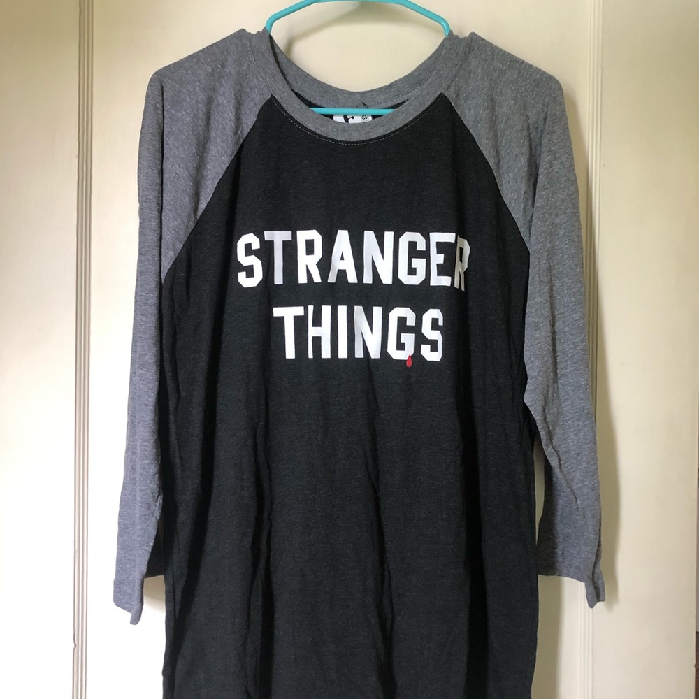 STRANGER THINGS LONG SLEEVE TSHIRT